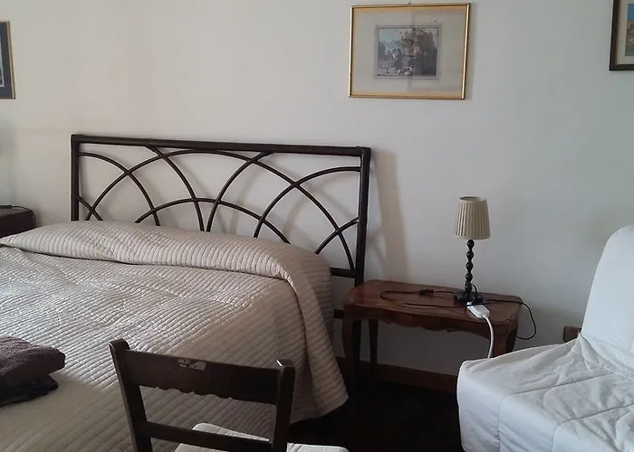 Napolicentro Mare - Sea View & Bed & Breakfast