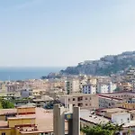 Napolicentro Mare - Sea View & לינה וארוחת בוקר