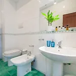 Napolicentro Mare - Sea View & 4*