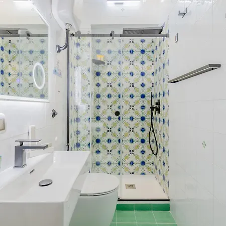 לינה וארוחת בוקר Napolicentro Mare - Sea View & 4*