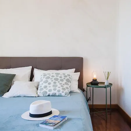 Napolicentro Mare - Sea View & Bed & Breakfast 4*