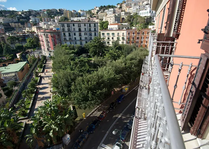 Frühstückspension Napolicentro Mare - Sea View & 4*