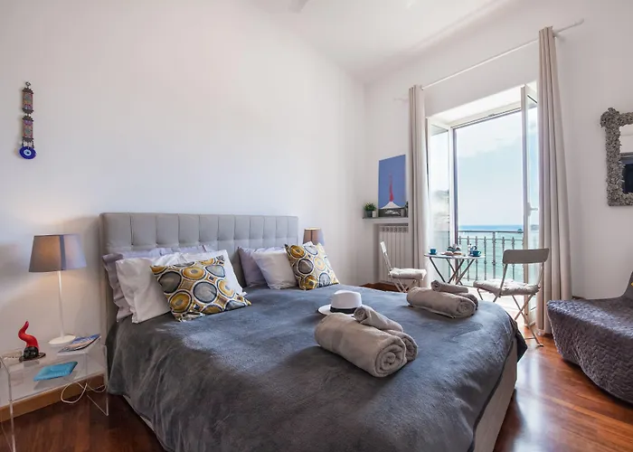 Frühstückspension Napolicentro Mare - Sea View & Neapel