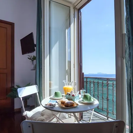 Napolicentro Mare - Sea View & 2* 那不勒斯